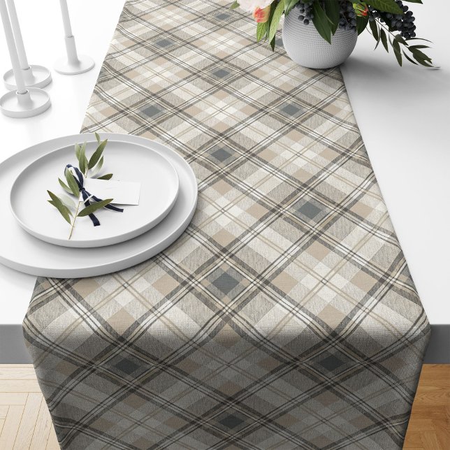 Elegant Soft Toned Geometric Table Runner Balanced (Elegant Soft Toned Geometric Table Runner Balanced)