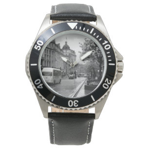 Elegant Street View Watch