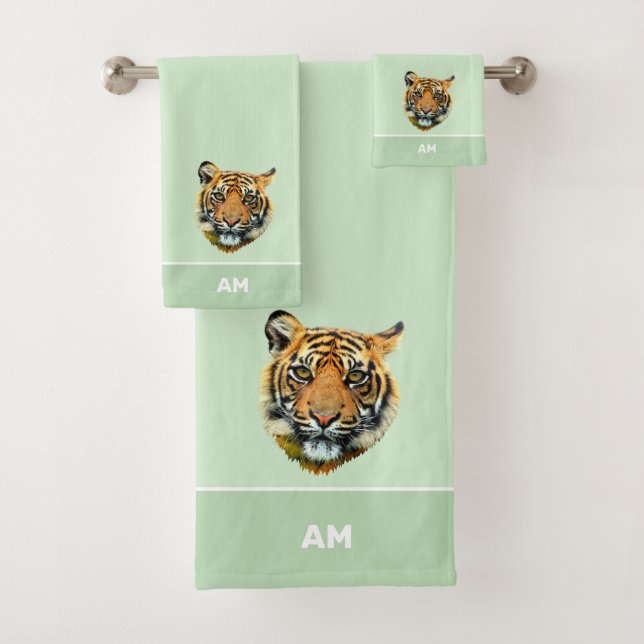Elegant tiger face on lime green bath towel set (Insitu)