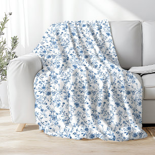 Elegant Toile Floral Pattern Blue and White Fleece Blanket