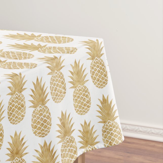 Elegant Tropical White Gold Pineapple Pattern Tablecloth (In Situ)