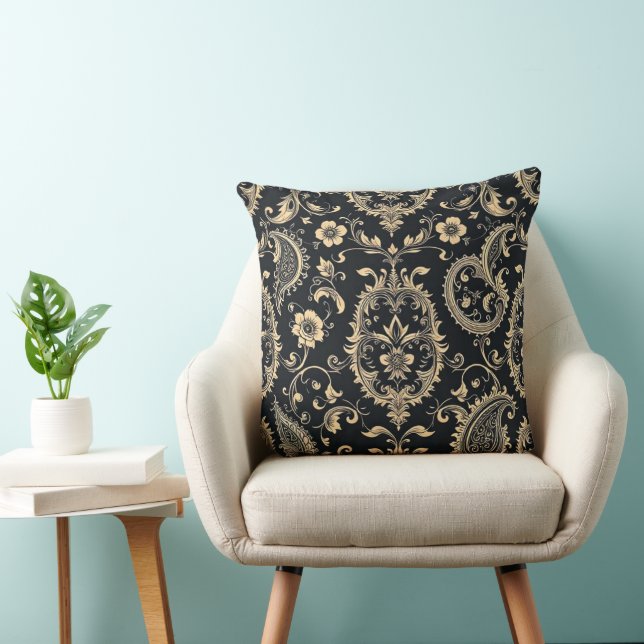 Elegant Vintage Paisley Damask Pattern Cushion (Chair)