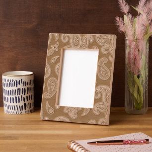 Elegant Vintage Paisley Floral Engraved Frame