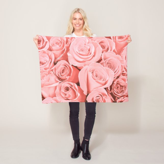 Elegant Vintage Roses Floral | Fleece Blanket (In Situ)