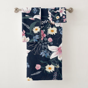 Elegant watercolor floral decorative eye-catching  bath towel set