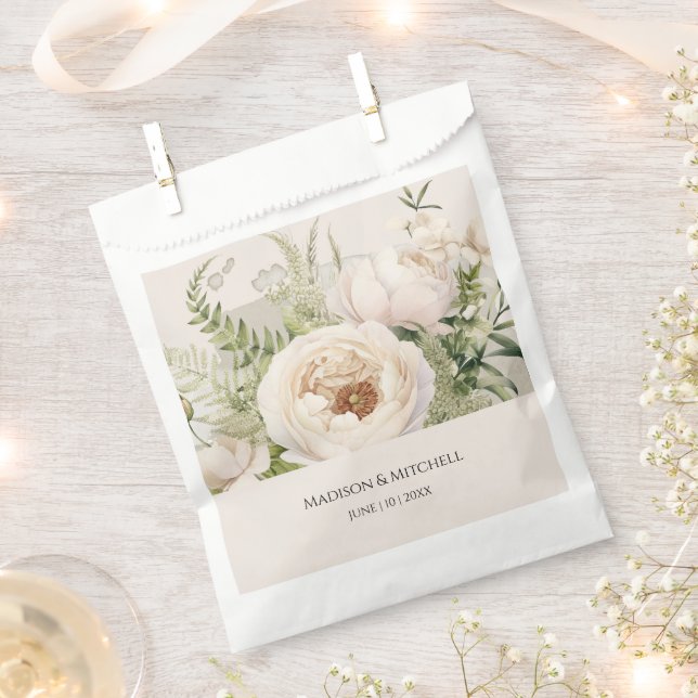 Elegant White Flower Bouquet Watercolor  Favour Bags (Clipped)