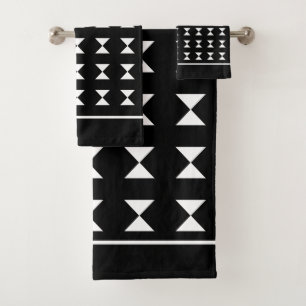 Elegant White Geometric Pattern on Black Bath Towel Set