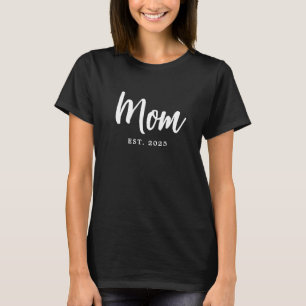 Elegant White Script Established New Mom T-Shirt