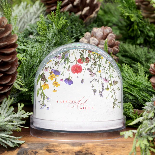 Elegant Wild Flower Blooming Garden Wedding Snowglobe (Winter)