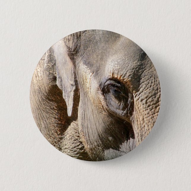 ELEPHANT 6 CM ROUND BADGE (Front)