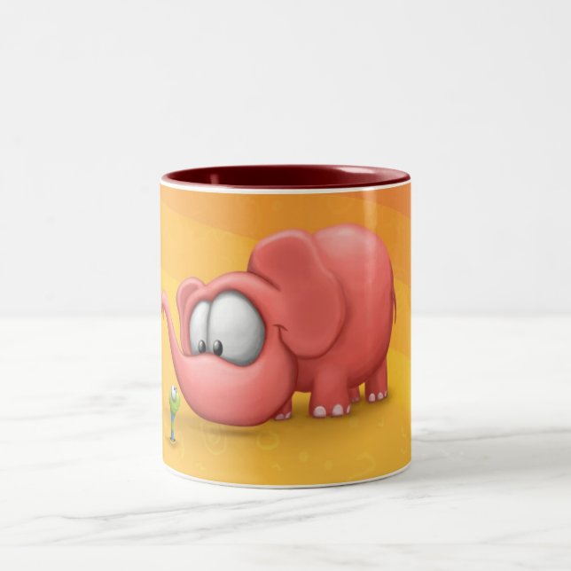 Elephant and worm mug (Center)