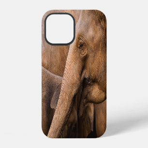 Elephant Family: Majestic Wildlife iPhone 12 Case