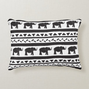 Elephants, lines, triangles, decorative seamless. cushion