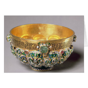 Embossed bowl set