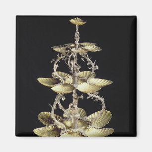 Embossed table centrepiece magnet
