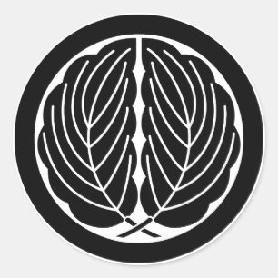 Embracing oak leaves in circle classic round sticker