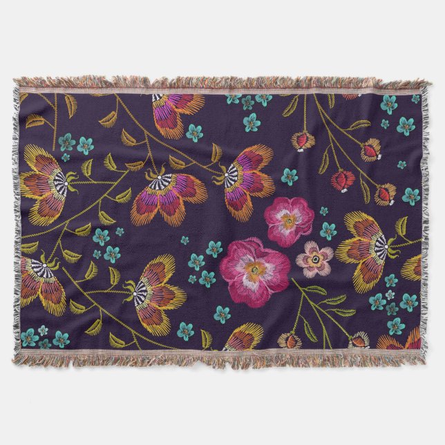 Embroidered flowers: fashion seamless pattern throw blanket (Front)