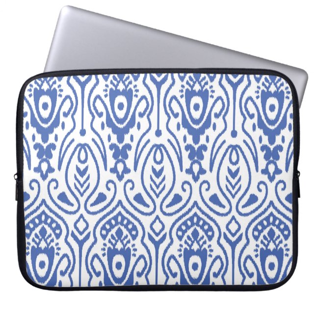 Embroidery ikat: ethnic seamless pattern. laptop sleeve (Front)