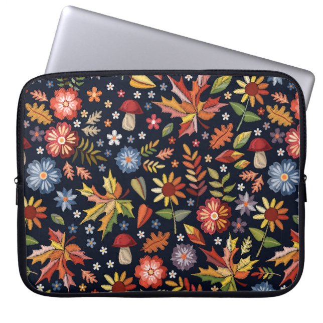 Embroidery seamless pattern with beautiful flowers laptop sleeve (Front)