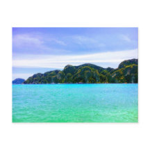 Emerald Beach in Phi Phi Island