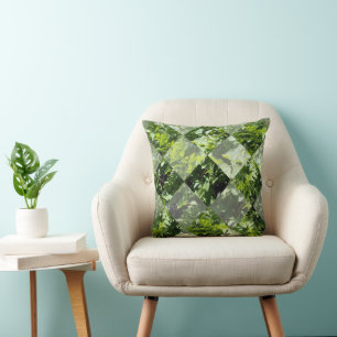 Emerald Elegance: Green Leaves in Diamond Cut, Cushion