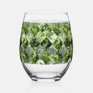 Emerald Elegance: Green Leaves in Diamond Cut, Stemless Wine Glass