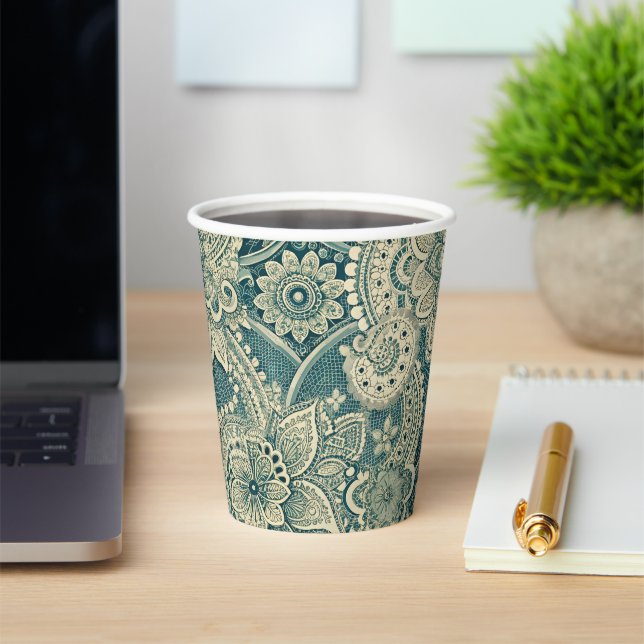 Emerald Lace Medallion Paper Cups (Insitu)