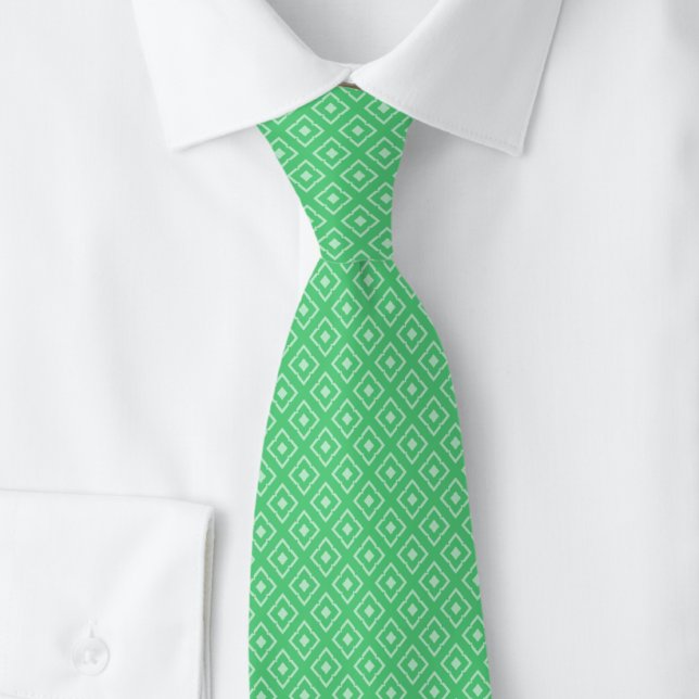 Emerald Notched Diamond Tie (Creator Uploaded)