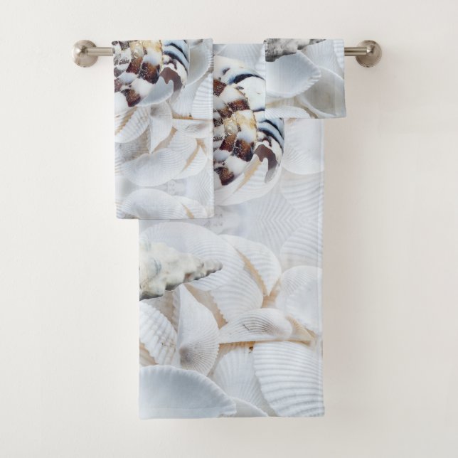 Enchanting Sea Shells Bath Towel Set (Insitu)