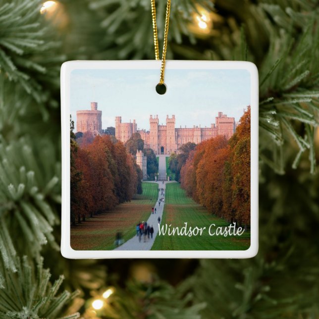 ENG062 WINDSOR CASTLE, England, Ceramic Ornament (Tree)