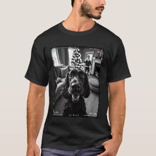 English Cocker Spaniel Catches Santa On Camera Xma T-Shirt