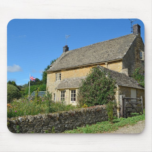 English cottage with garden mousepad (Front)
