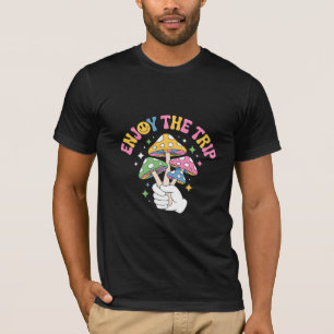 Enjoy the Trip – Psychedelic Mushroom Retro T-Shirt