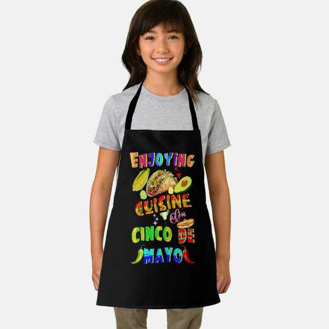 Enjoying Cuisine On Cinco de Mayo Apron (Insitu)