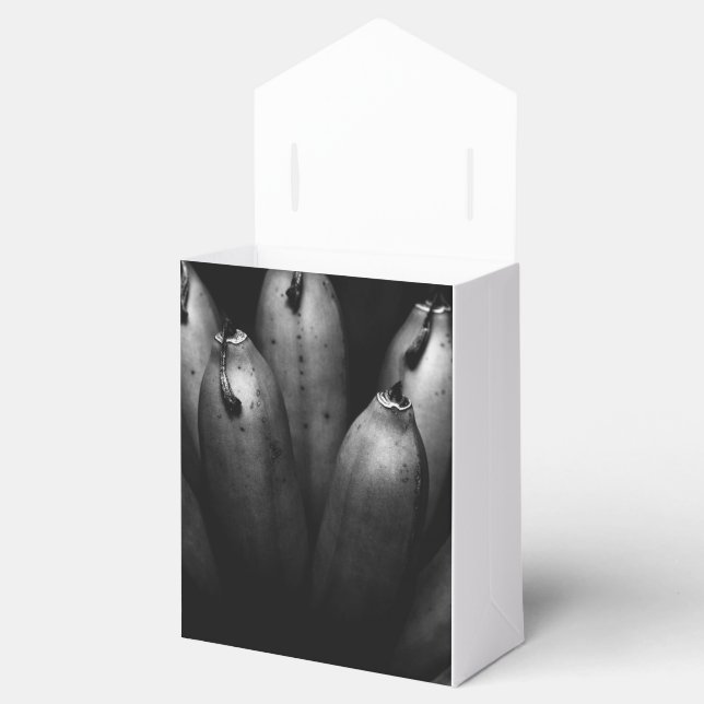 entertaining bunch favour box (Opened)