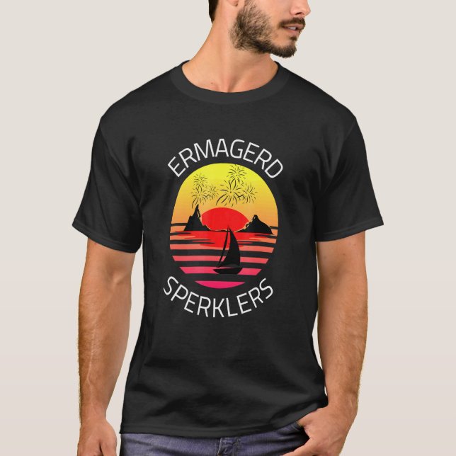 Ermahgerd 4th of July Ermagerd Sperklers Retro Sun T-Shirt (Front)