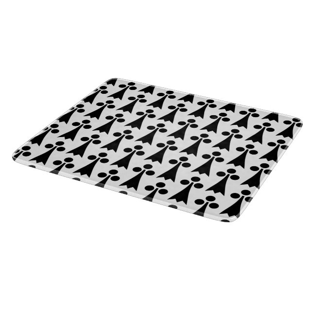 Ermine Pattern, Mediaeval Pattern, Black on White Cutting Board (Corner)