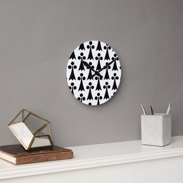 Ermine Pattern, Mediaeval Pattern, Black on White Round Clock (Office)