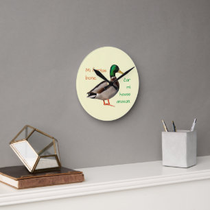 Esperanto: Mi fartas bone, ĉar mi havas anason. Round Clock
