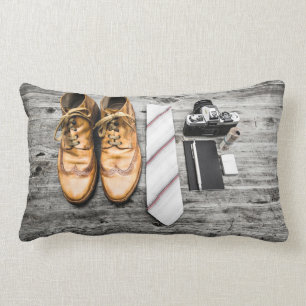 Essentials of a detective lumbar cushion