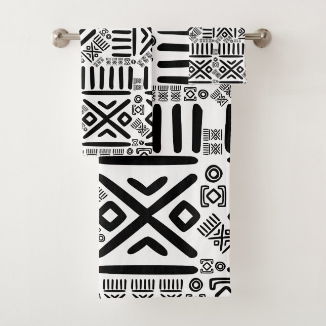 Ethnic African Pattern- Black and White #8 Bath Towel Set (Insitu)