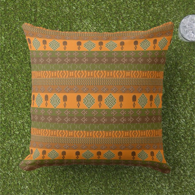 ethnic african striped tribal pattern. cushion (Grass)