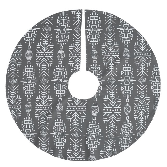 Ethnic Boho Chic: Seamless Tribal Design Brushed Polyester Tree Skirt (Front)