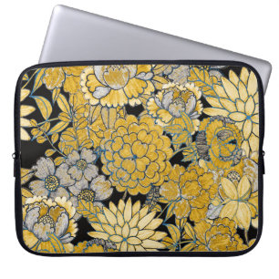 Ethnic Floral: Creative Paisley Texture. Laptop Sleeve