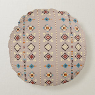 Ethnic: seamless tribal pattern round cushion