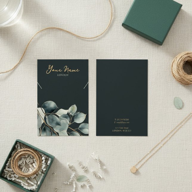 Eucalyptus pretty leafy necklace display card (Eucalyptus pretty leafy necklace display card.)