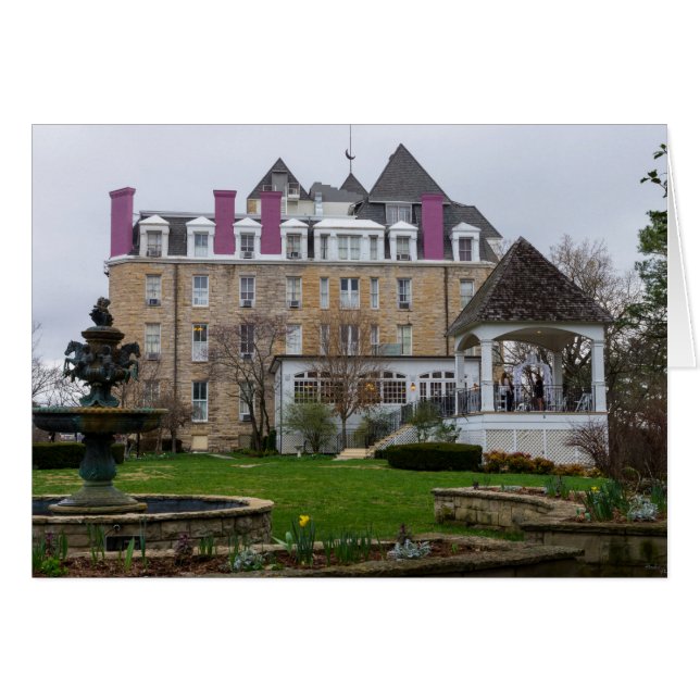 Eureka Crescent (Front Horizontal)