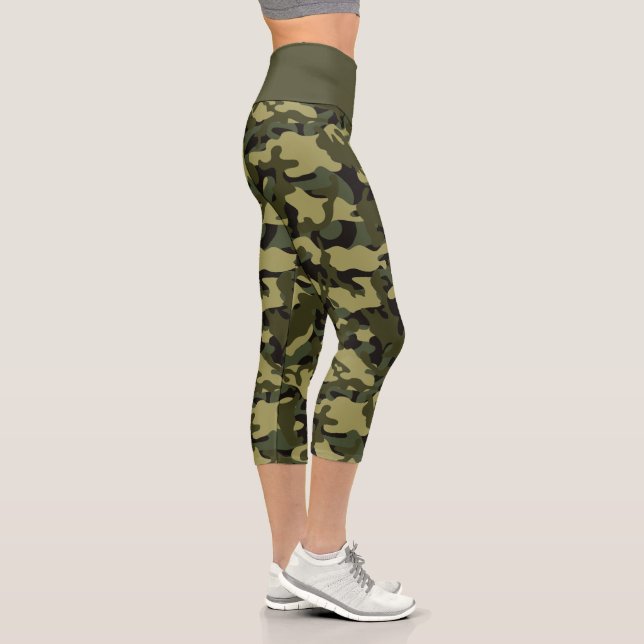 Euro Spring Camouflage Capri Leggings (Right)