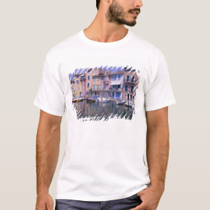 Europe, France, Provence, Martiques, Miroir T-Shirt