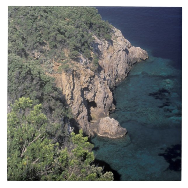 Europe, Italy, Tuscany. Rocky coast; Cala Tile (Front)